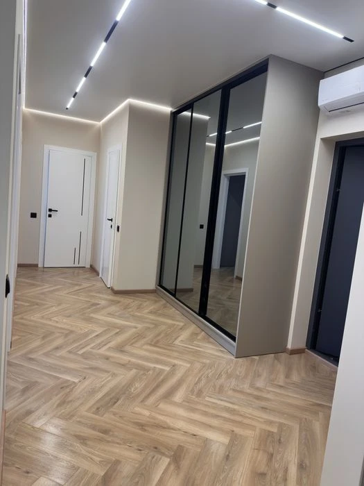 Продаж 2 кімнатноі квартири вул. Лінкольна  - Замарстинівськ