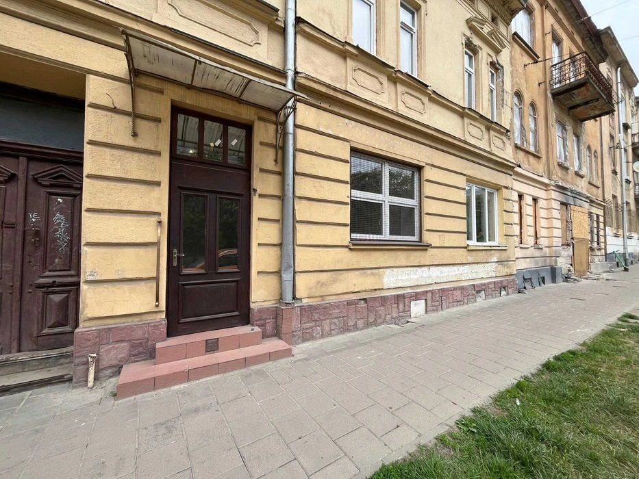 Квартира біля Політехніки, вулиця Митрополита Андрея