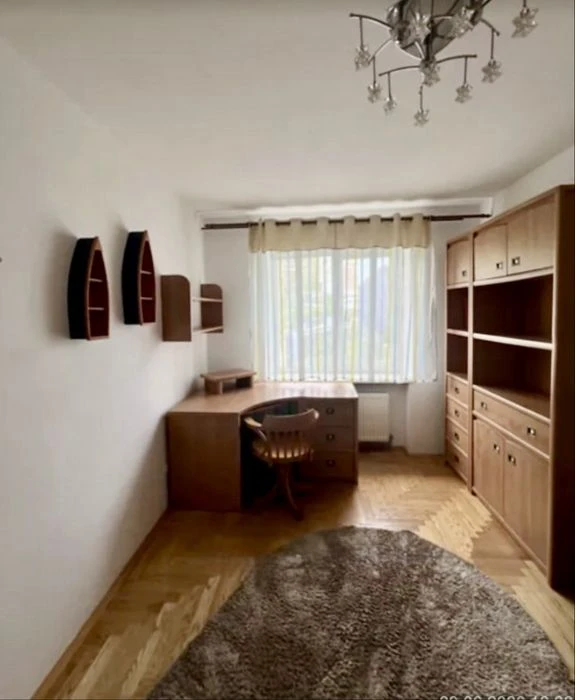 БЕЗ КОМІСІЇ!Продаж  3-х кімн.квартири вул.Під Голоском(р-н Ч
