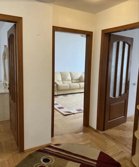 БЕЗ КОМІСІЇ!Продаж  3-х кімн.квартири вул.Під Голоском(р-н Ч