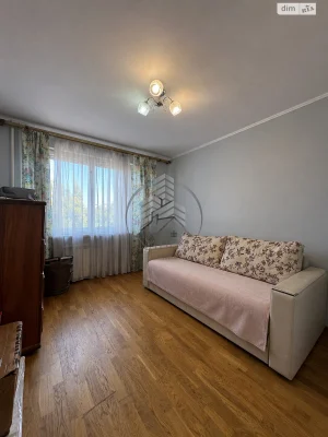 Продаж Квартира Наукова