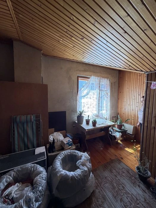 Продаж 4х кімн.квартири(фактично будинок),  в центрі  Львова