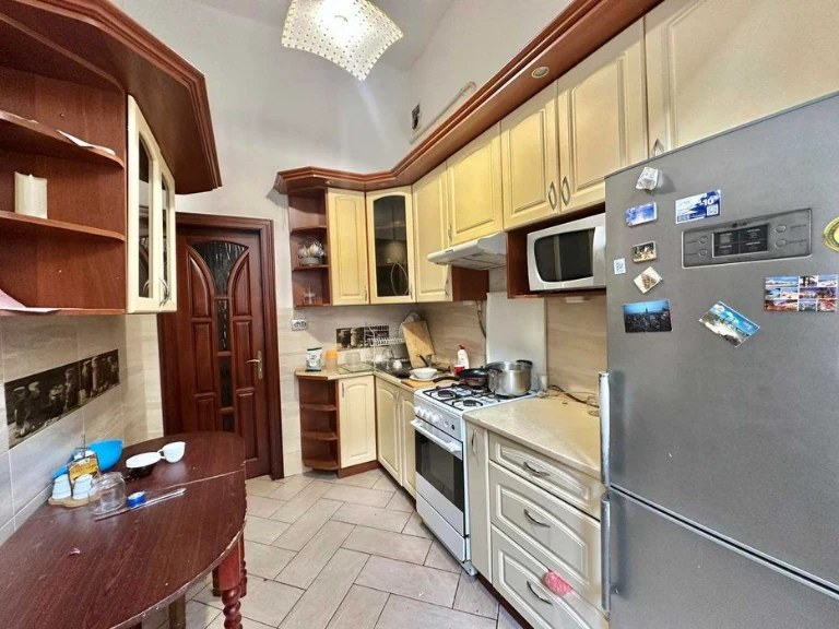 Продаж 2 кім квартири по вул.Франка (Грушевського)
