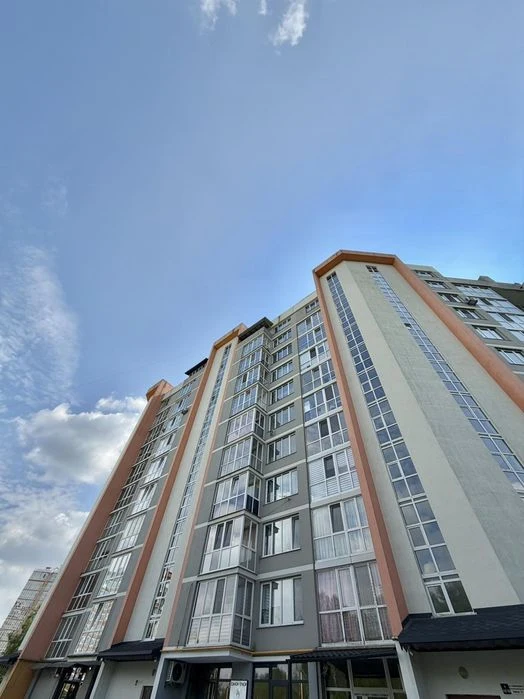 Продаж 4-ох кімн квартири по  вул. Величковського І, Шевч р-