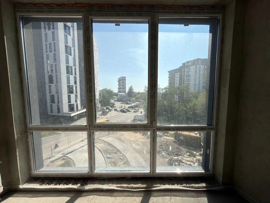 3-кімнатна квартира з панорамним видом, площа 96,8м², ЖК Com