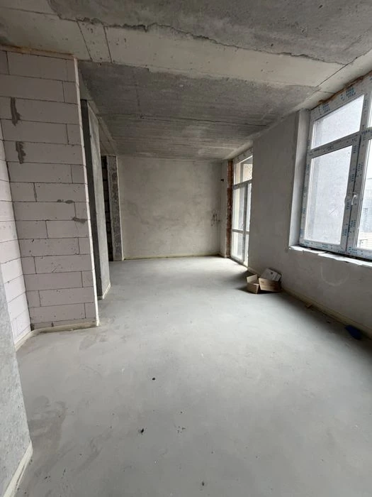 Продаж квартири 117 м2 в новобудові еліт класу вул. Чупринки