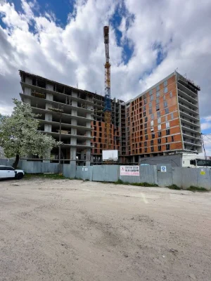 2-кімнатна квартира з терасою біля озера в ЖК Lake View — ву
