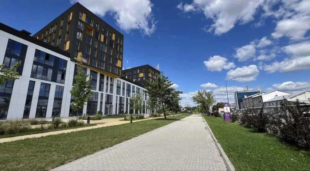 Продаж 2-ох кімнатної квартири в зданій новобудові