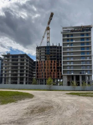 Продається 2-кімнатна квартира в ЖК Lake View — вул. Володим
