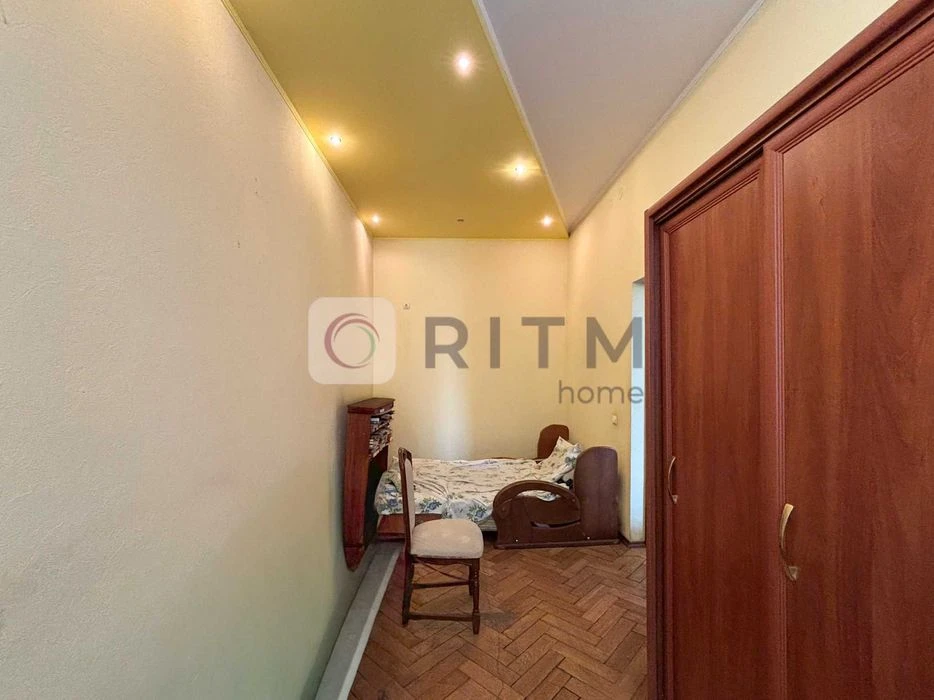 Продаж 3-кімнатної квартири по вул. Пекарська, Личаківський