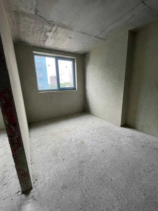 Трикімнатна квартира в ЖК Шелест, вул. Студинського/Щурата