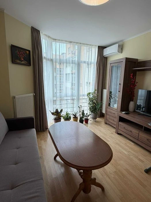 Продаж 1-кім.квартири пр.Червоної Калини (новобуд.)