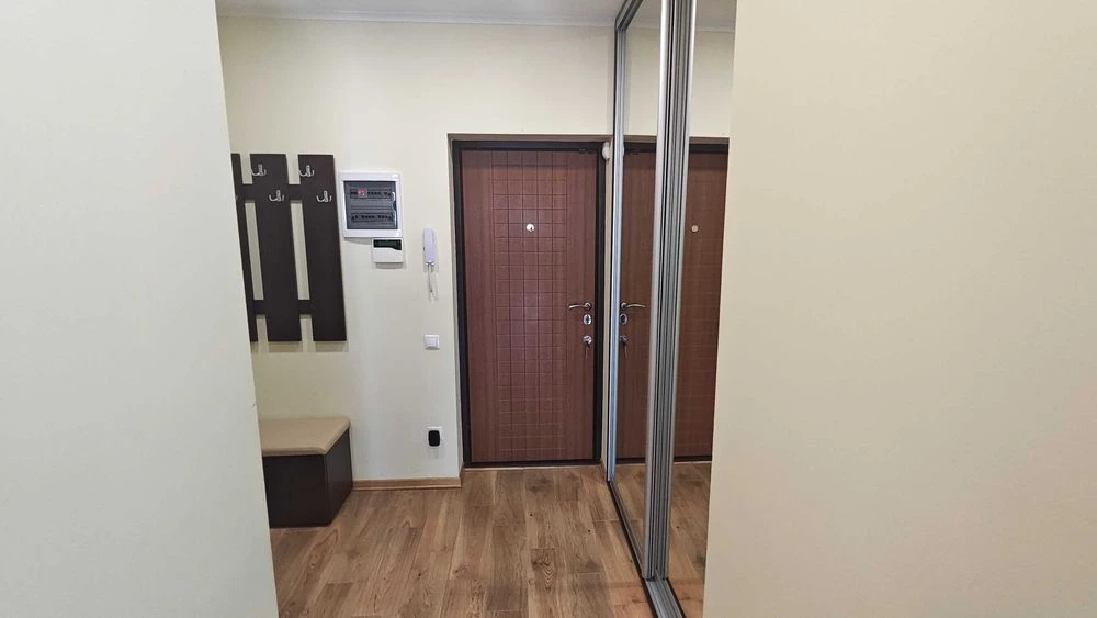 Продаж 1-кім.квартири пр.Червоної Калини (новобуд.)