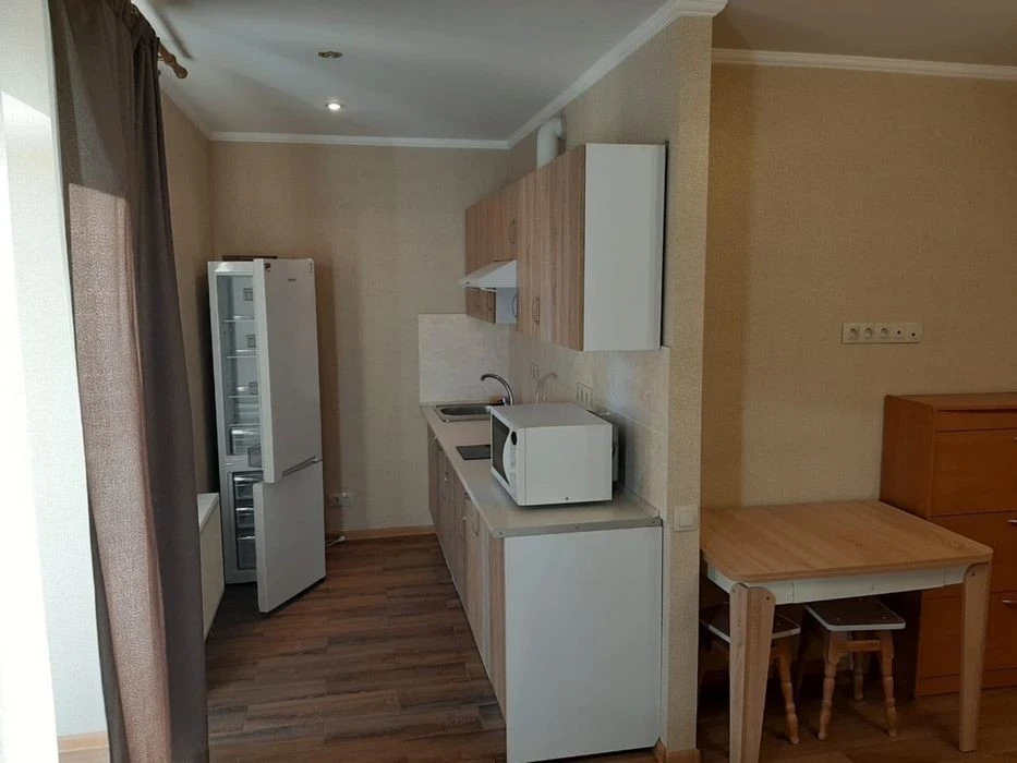 I will sell an apartment - a studio in Bortnychy!