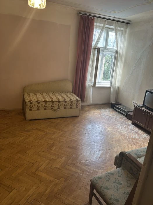 Продаж квартири 2кімнати Площа Ринок