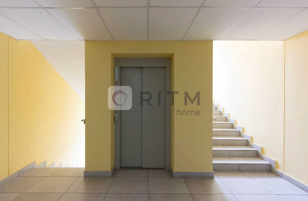 Продаж 2 кімнатна квартира з ремонтом вул. Мазепи