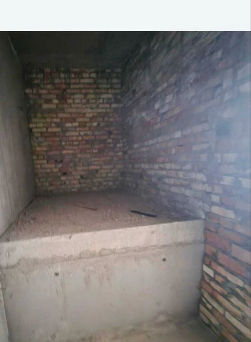 Продаж квартири великоі Вул.Величковського Рясне 2