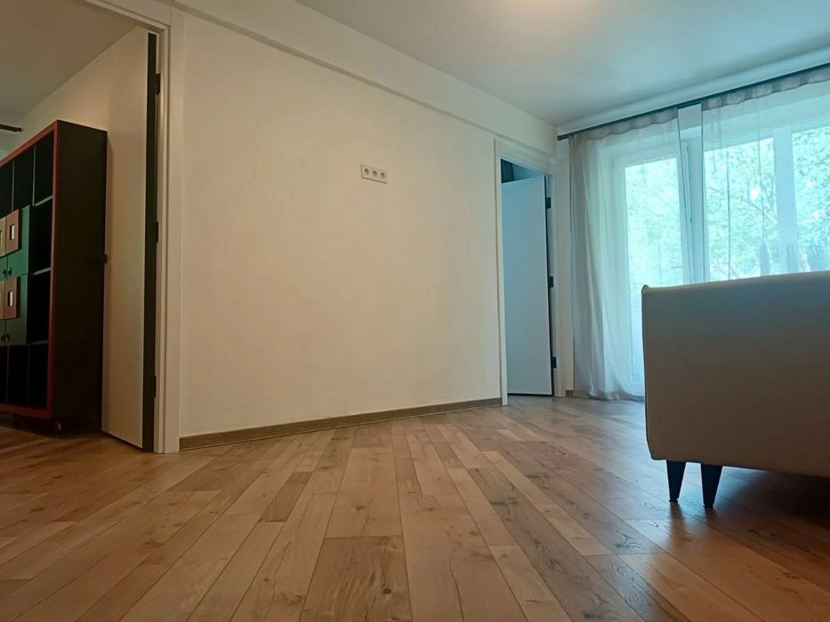 Продаж 3 кім квартири вул.Максимовича
