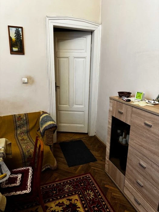 ПРОДАЖ 3-кімнатної квартири в центрі м.Львова вул.Менцинсько