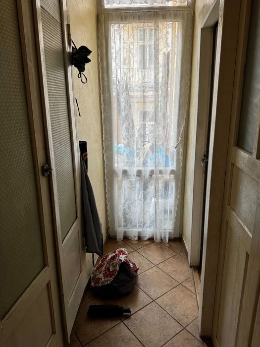 ПРОДАЖ 3-кімнатної квартири в центрі м.Львова вул.Менцинсько