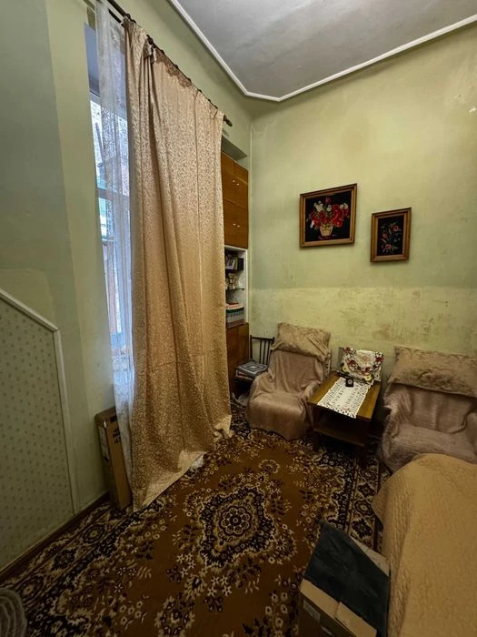 ПРОДАЖ 3-кімнатної квартири в центрі м.Львова вул.Менцинсько