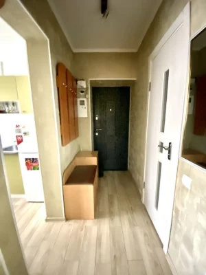 Продаж2 кім  вулиця Повітряна