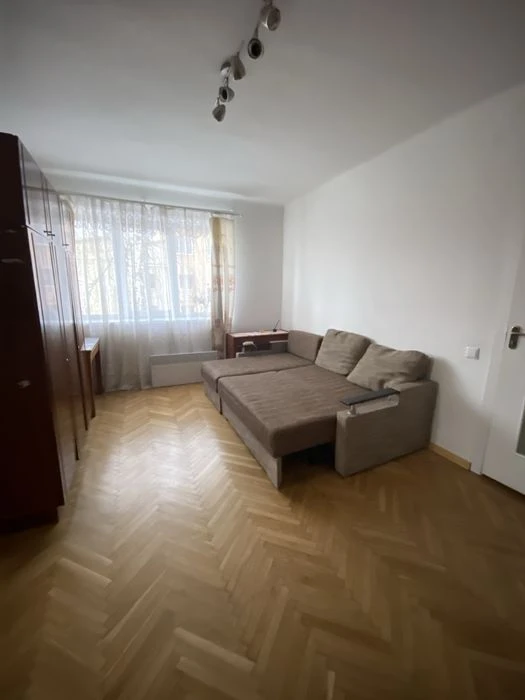 Продаж2 кім  вулиця Повітряна