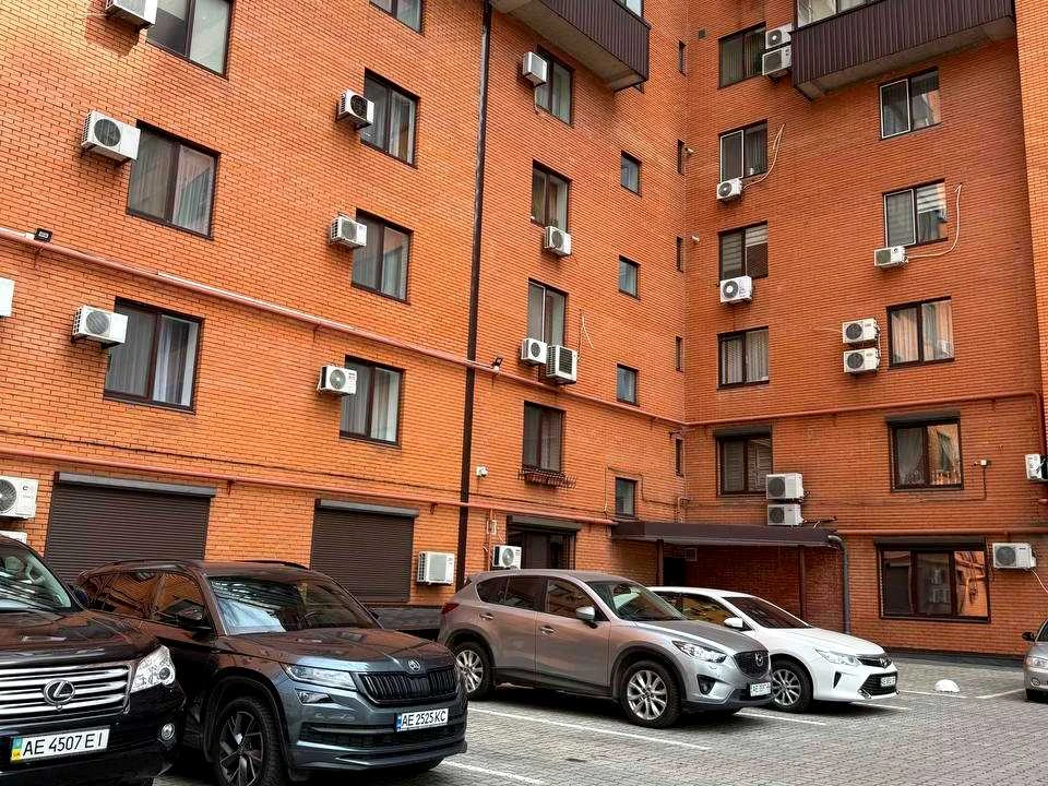 Квартира. Днепр, Академика Чекмарева ул.