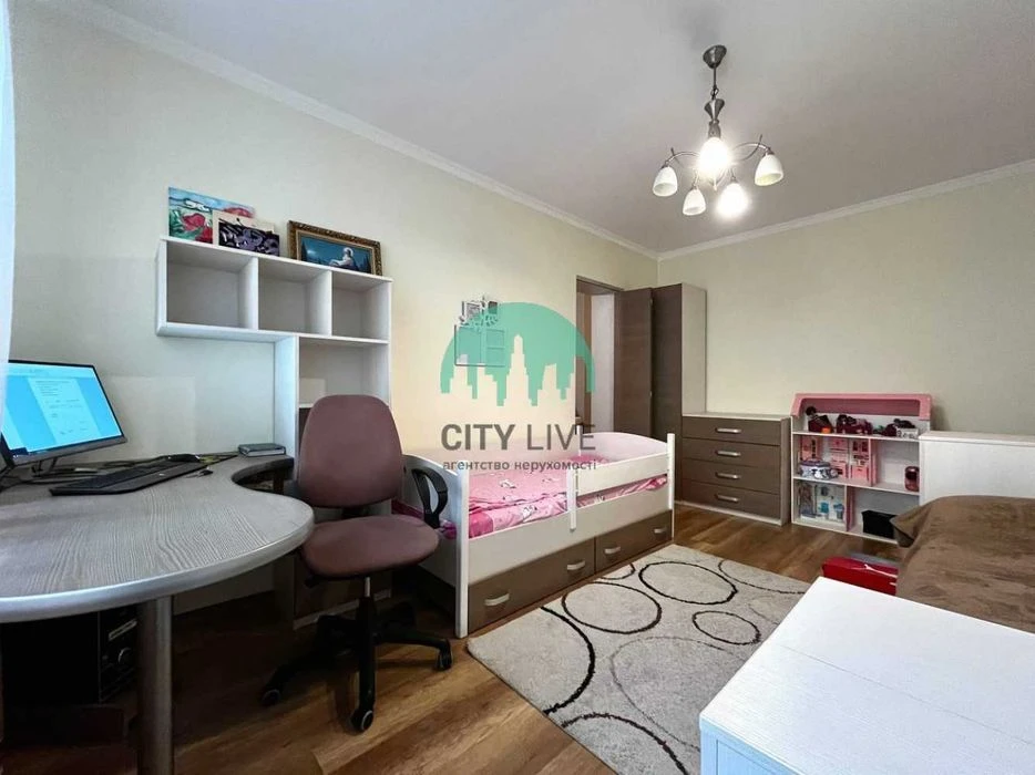 Spacious 3-room apartment in a cozy area of the city - Kaska