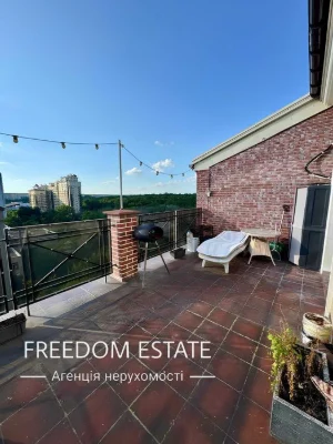 $250,000 Apartment with a terrace in the center / Felicita residential complex / Sokol