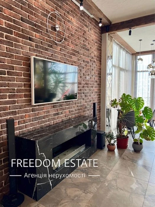 $250,000 Apartment with a terrace in the center / Felicita residential complex / Sokol