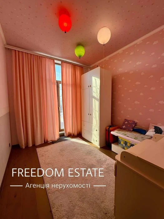 $250,000 Apartment with a terrace in the center / Felicita residential complex / Sokol