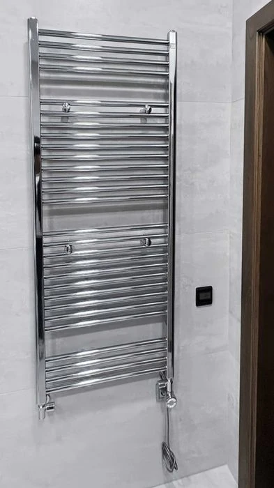 Панорамна 3к, 101 м², дизайнерський ремонт, 2 санвузли, ЖК В