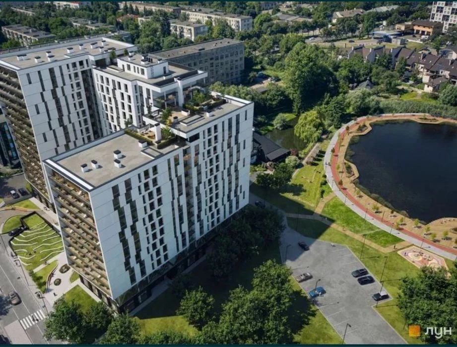 ЖК Lake View ( В. Великого ) 3к 90м. кв.