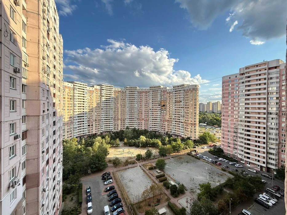 1-room apartment for sale, Oleny Pchilky Street 2B, Poz metro station