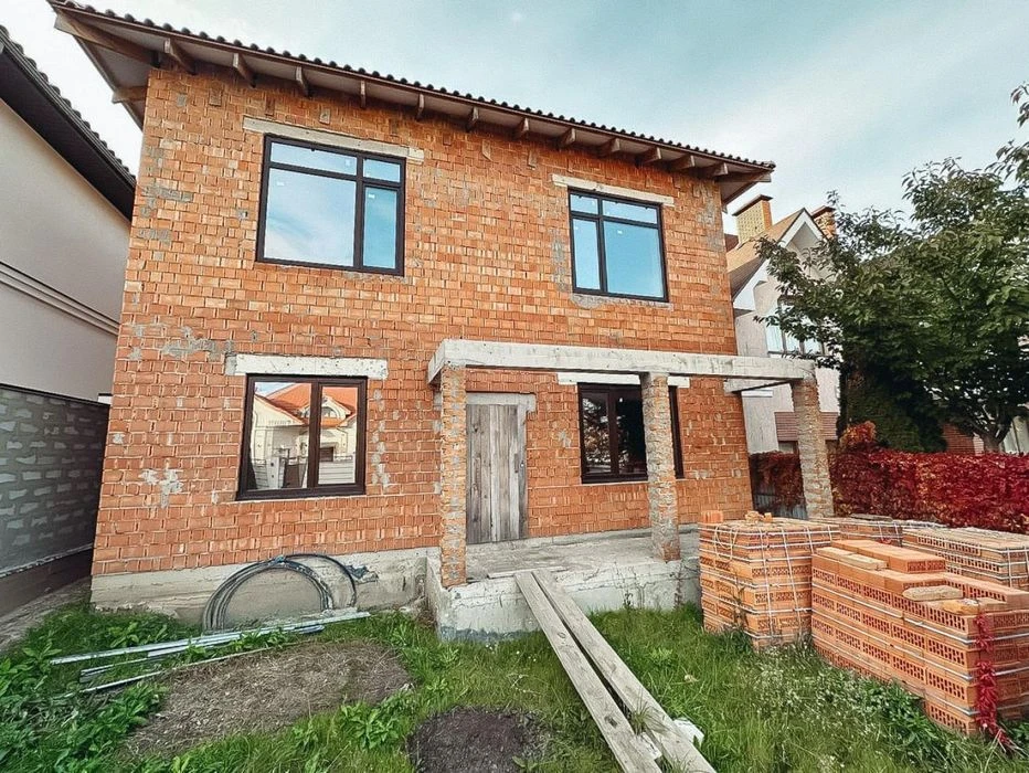 Box house in Sauvignon-2