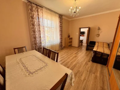 Продаж 4 кімнатної квартири, Австрійський будинок, вул. Котл