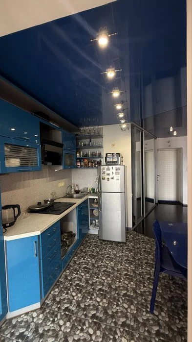 Продаж 3 кім. квартири просп. Чорновола