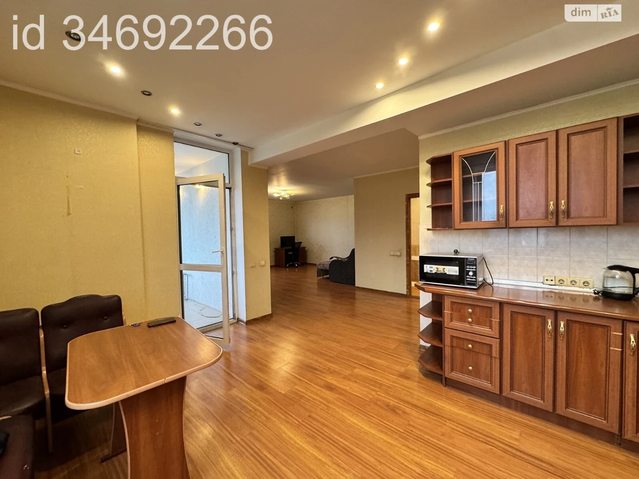 Apartment for sale Saperna Slobidka