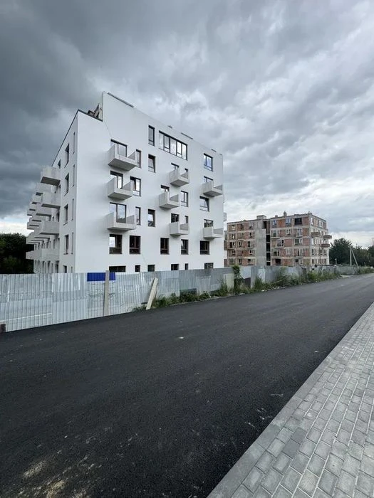 Продаж 2-кім.квартира 69.74 м² 5/5ц вул.Пилипа Орлика 86500$