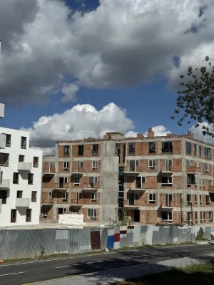 Продаж 2-кім.квартира 69.74 м² 5/5ц вул.Пилипа Орлика 86500$
