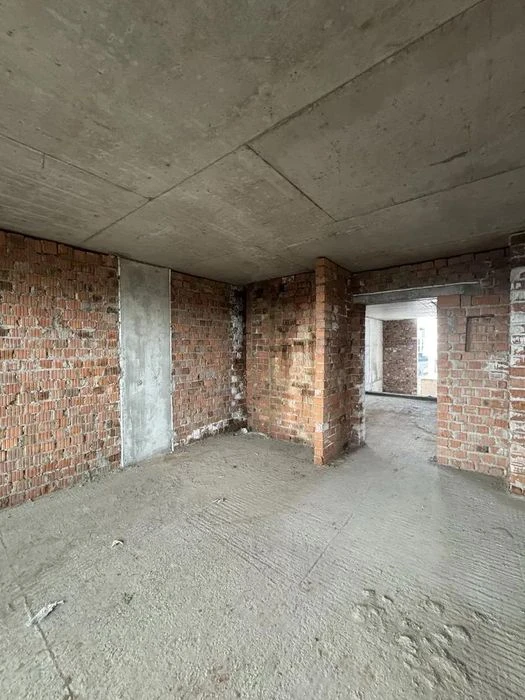 Продаж 2-кім.квартира 69.74 м² 5/5ц вул.Пилипа Орлика 86500$