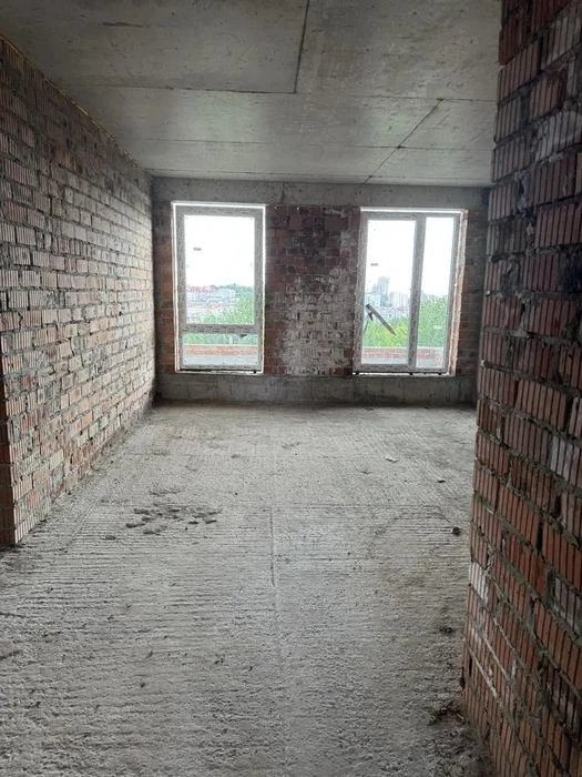 Продаж 2-кім.квартира 69.74 м² 5/5ц вул.Пилипа Орлика 86500$