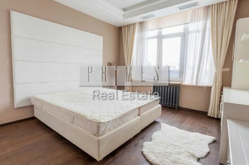 Продажа 3к квартиры, ЖК Новопечерские Липки, ул. Андрея Верх