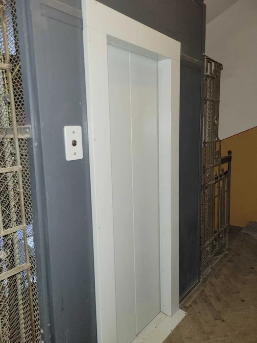 Продаж в центрі Львова 4кім. в.Галицька 5/7пов. 130м.кв. 460