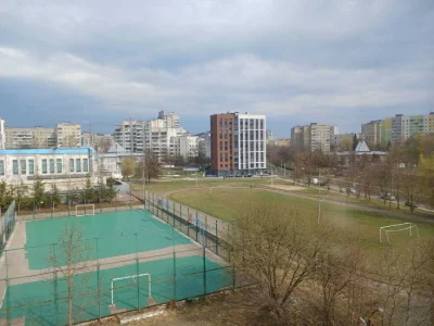 Продаж 2-кім вул. Трильовського, 14