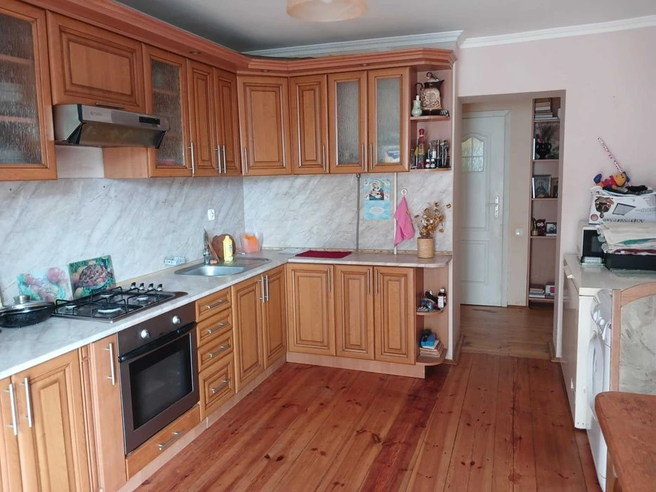 Продаж 2-кім вул. Трильовського, 14