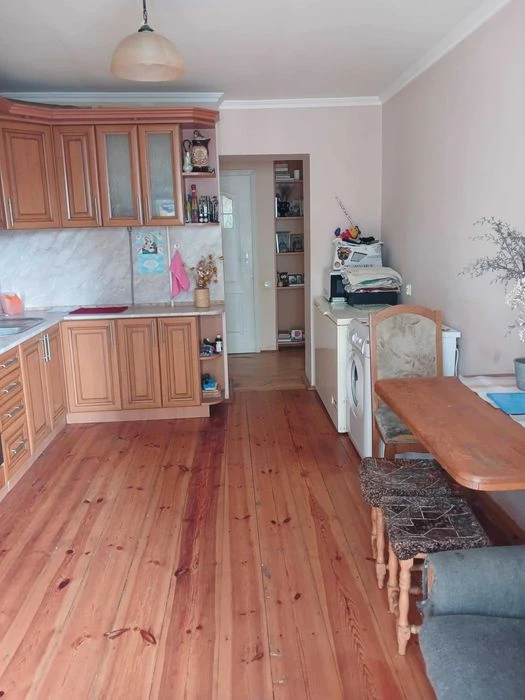 Продаж 2-кім вул. Трильовського, 14