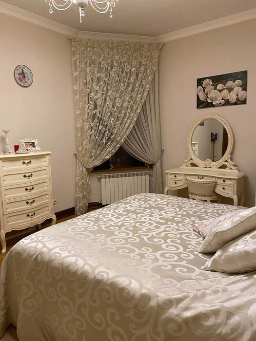 Продаж 3 кім квартири по вул.Левицького (105 м.кв., два балк