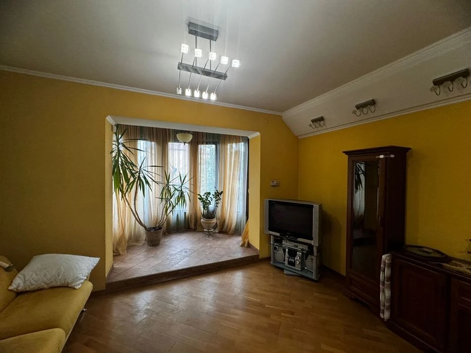 Продаж 5-кімн.квартири Новий Львів(Паркова зона)0